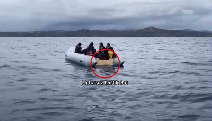 Yunanistan Lastik Botun Motorunu Söküp, Göçmenleri Ölüme Terk Ediyor