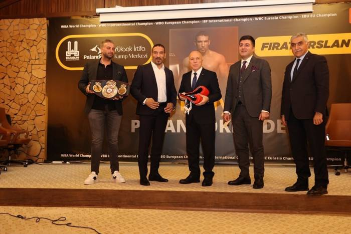 Şampiyon Boksörden Palandöken’e Övgü