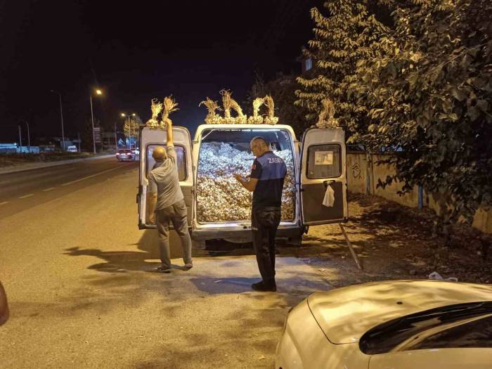 73 Dilenci Ve 42 Seyyar Satıcıya İşlem Yaptılar