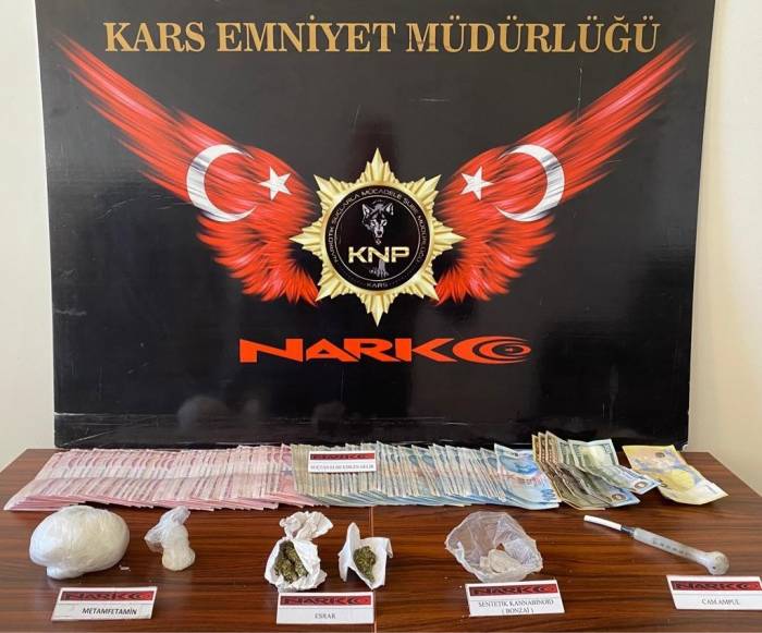 Kars Merkezli 3 İle Uyuşturucu Operasyonu
