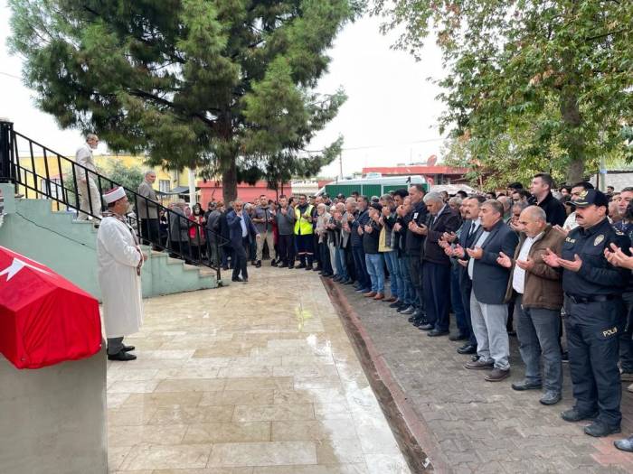 Kazada Hayatını Kaybeden Polis Memuru Memleketi Osmaniye’de Toprağa Verildi