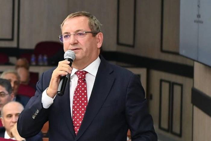 Mesut Ergin Ayvalık’ın Altyapı Sorunlarını Baski Genel Kuruluna Taşıdı