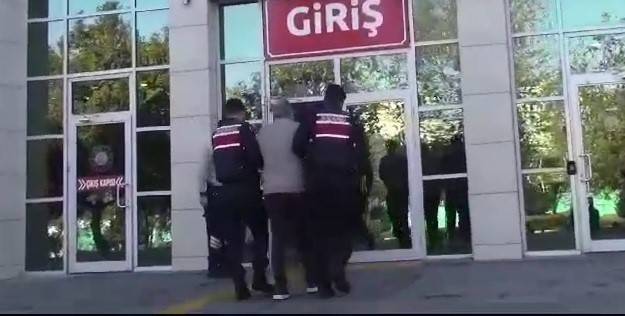 Pkk’nın Sözde Yöneticileriyle İrtibatlı Şahıs Rusya’dan Gelince Yakalandı