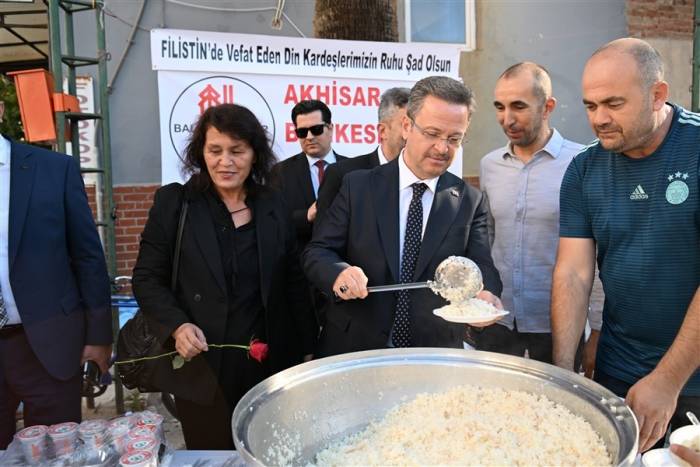 Vali Enver Ünlü, Akhisar’da İncelemelerde Bulundu