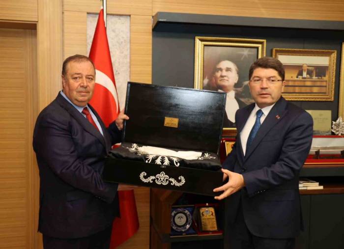 Bakan Tunç, Kilis’te Yapılan Çalışmalar Hakkında Bilgi Aldı