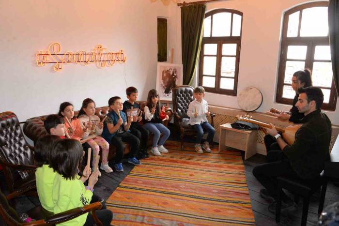 Sanatevi Ara Tatil Atölyeleri Başladı