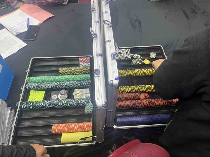 Dernek Diye Kurdukları Lokal Kumarhane Çıktı
