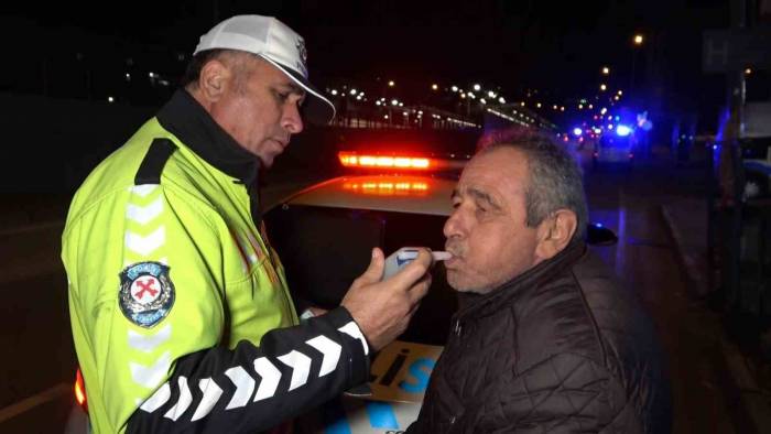 Alkollü Yakalanmamak İçin Şoför Koltuğuna Arkadaşını Geçirdi, Cezadan Kaçamadı
