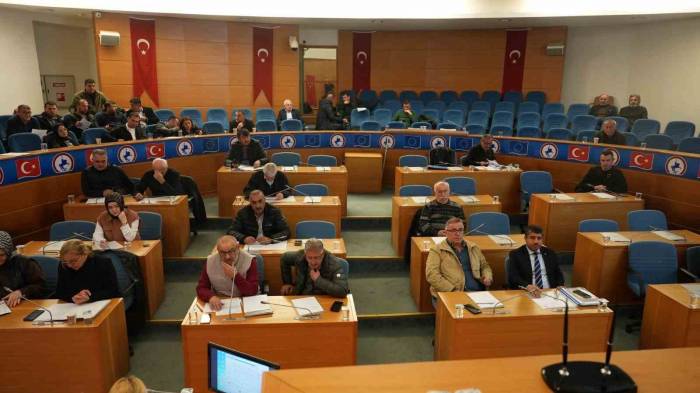 Düzce Belediyesi 2024 Bütçe 2 Milyar 275 Milyon Tl