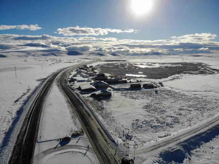 Kars Beyaza Büründü, Vatandaşlar Kartopu Oynadı