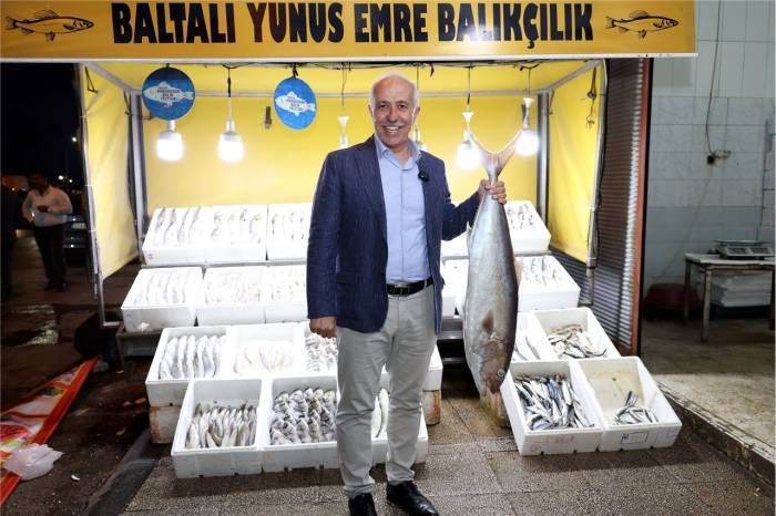Başkan Gültak: "Balık Bizden, Yemesi Sizden"