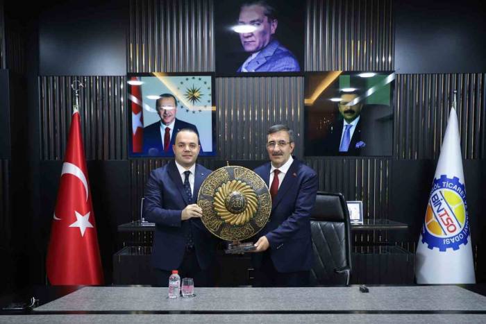 Cumhurbaşkanı Yardımcısı Yılmaz, Bintso Başkanı Çintay İle Bir Araya Geldi