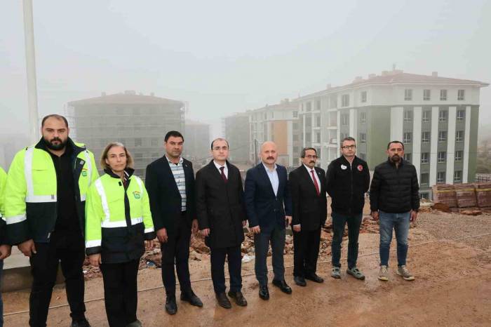 Vali Osman Varol Tut İlçesinde İncelemelerde Bulundu