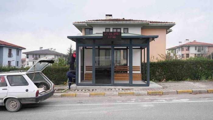 Düzce’de Kentin 4 Noktasında Hizmet Veriyor