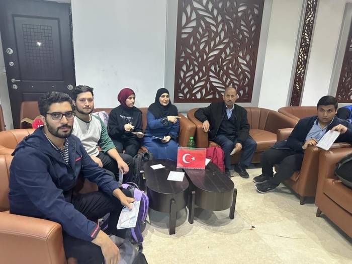 Dışişleri Bakanlığı Sözcüsü Keçeli: “Refah Sınır Kapısı’ndan Geçen 44 Kişi Öğle Saatlerinde Mısır’a Ulaşmıştır, Sayının Gün İçinde Artması Muhtemeldir”