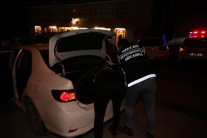Hakkari Polisinden ‘Narkoalan’ Uygulaması
