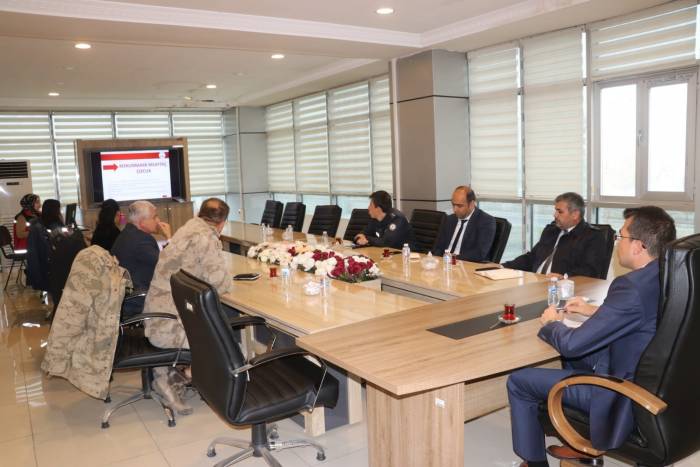 Tutak Kaymakamı Adıbelli, İlçede Bir Dizi Ziyaret Gerçekleştirdi