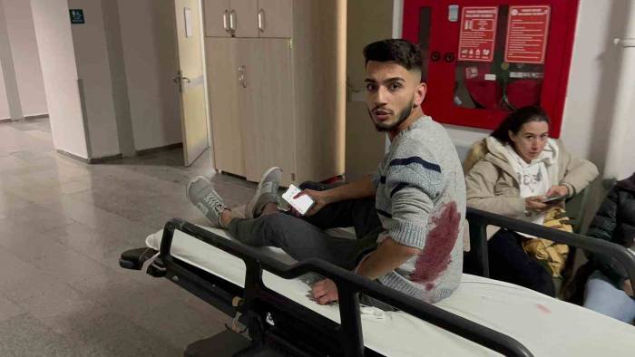 Abisini Bıçakladı, "Kafam Esti, Canım İstedi" Dedi