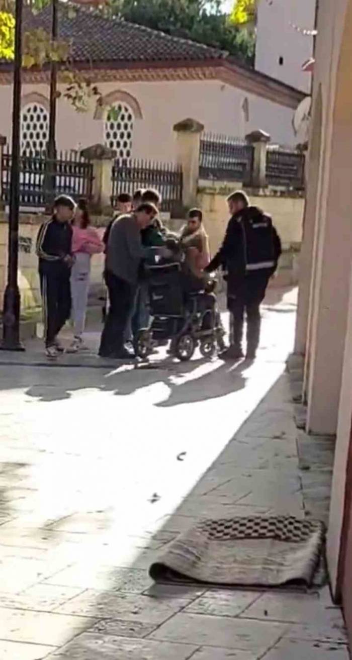Engelli Adama Tokat Atıldığı Olayın Detayları Ortaya Çıktı: Görevliye Hem İftira Hem Yumruk Atmış