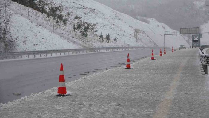 Kuzey Marmara Otoyolu Kocaeli Geçişinde Trafik Açıldı