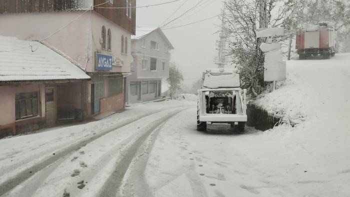 Sakarya’nın Yüksek Kesimleri Beyaza Büründü