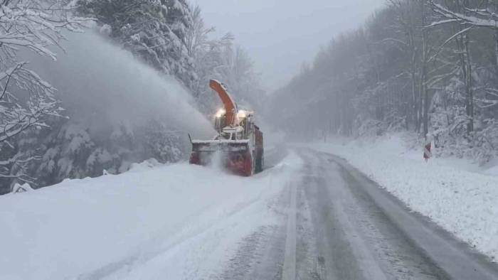Uludağ’da Kar Kalınlığı 50 Santimetreyi Geçti