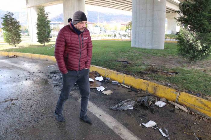 Beyaz Eşya Yüklü Kamyonette Yangın Çıktı