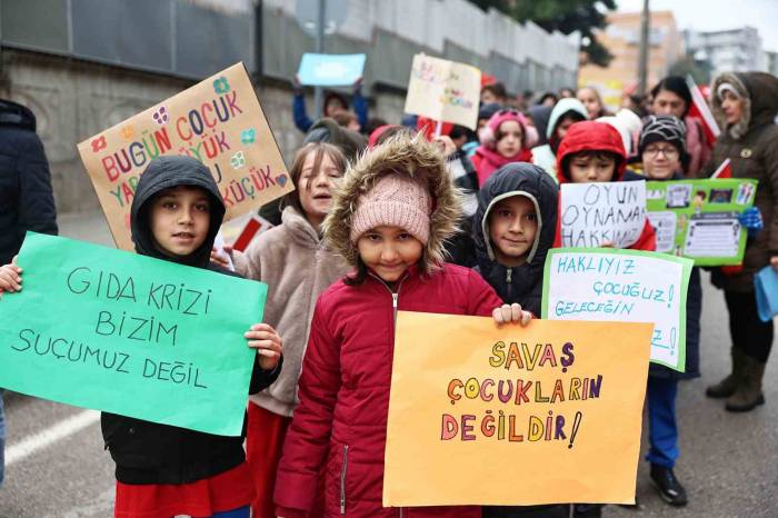 Nilüfer’de Söz Çocukların