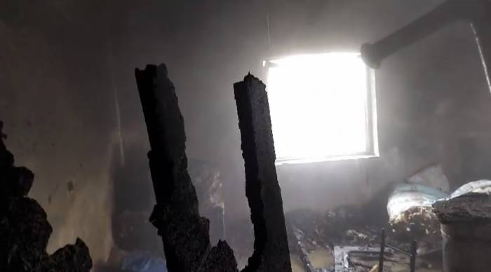 Hakkari’de Köy Evinde Korkutan Yangın