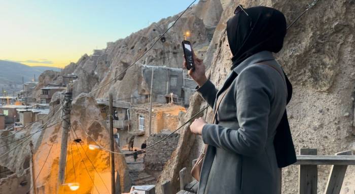 Yüksekovalılar İran’ın Tebriz Peribacalarını Gezdi