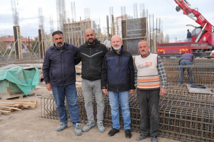 Başkan Çolakbayrakdar: "Dönüşümle Vatandaşlarımıza Söz Vermiş Olduğumuz Konutların Hepsini Teslim Ettik"