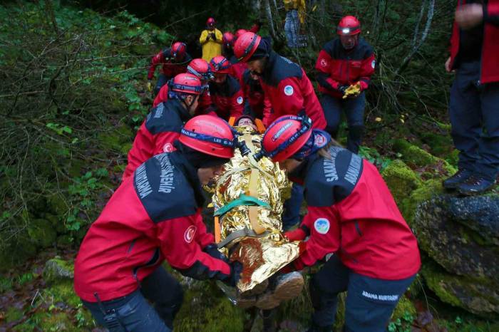 İnönü Yaylası’nda Zorlu 5 Gün: İmkansız Noktalarda Hayat Kurtardılar