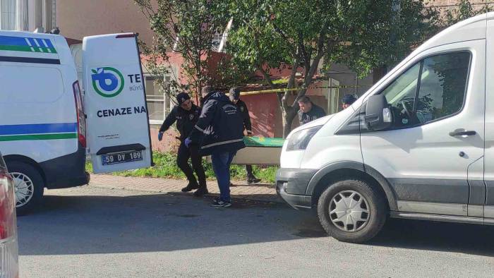 Eski Eşinin Evinde Ölü Bulundu