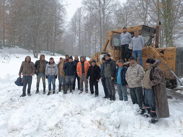 Karda Mahsur Kalan 6 Orman İşçisi Kurtarıldı