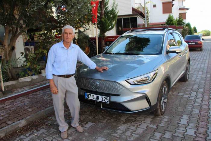 Emekli Öğretmenin Tekne Hayali, Çeki Demirine Takıldı