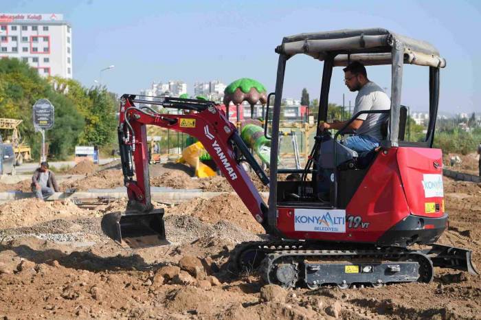 Konyaaltı Yeşil Alanda Türkiye Genelinin Üzerinde