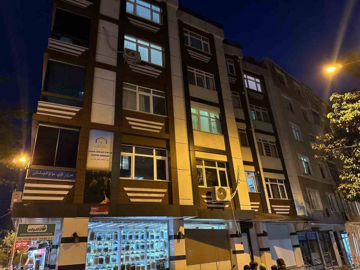 Küçükçekmece’de İki Grup Arasındaki Kavga Kanlı Bitti: 1 Ölü