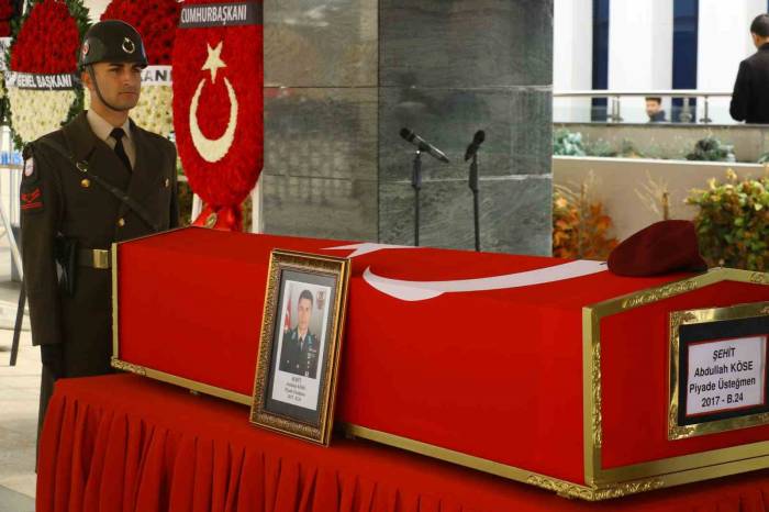 Şehit Abdullah Köse Son Yolculuğuna Uğurlandı