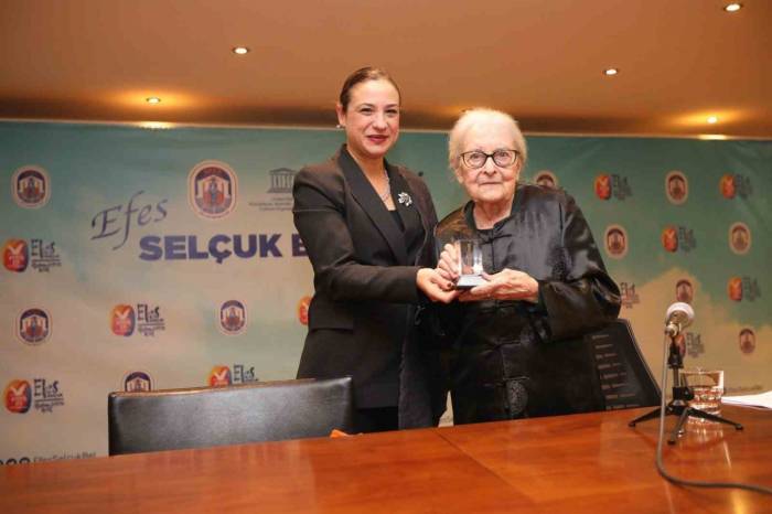 Selçuk’ta Herakletios Felsefe Günleri Başladı