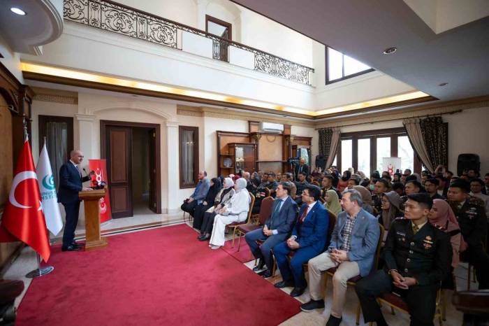 Kurtulmuş: "İsrail-filistin Arasındaki Sorunun Temel Kaynağı Siyasi Değil, Düşünceyle İlgili"