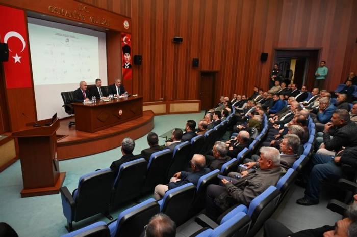 Osmaniye’de "Yerinde Dönüşüm Projesi" Bilgilendirme Toplantısı Yapıldı