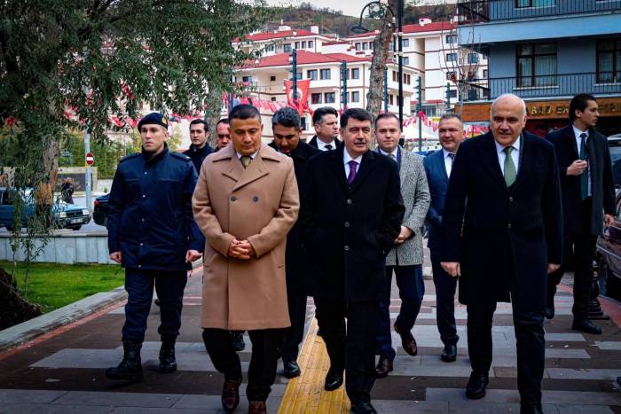 Vali Şahin’den Kızılcahamam’a Ziyaret