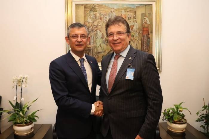 Başkan Arslan’dan Chp Genel Başkanı Özgür Özel’e Ziyaret