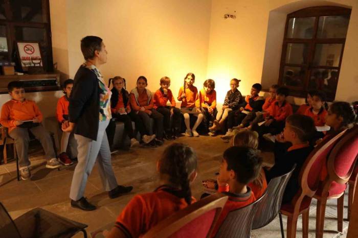 Herakleıtos, Selçuklu Gençleri Felsefe İle Tanıştırdı