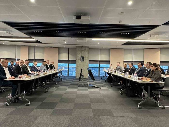 Özçelik İş Sendikasının Mess İle Tis Görüşmeleri Uyuşmazlıkla Sonuçlandı