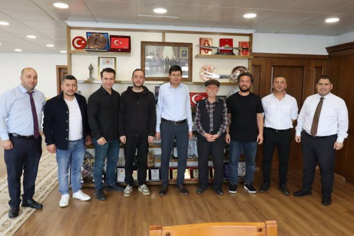 Proje Çekimleri Nazilli’de Gerçekleştirilen Filmin Ekibi Başkan Özcan’la Buluştu