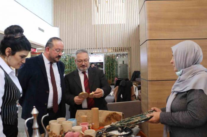 Hastaneden İhtiyaç Sahibi Aileler İçin Hayır Etkinliği