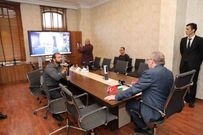 Filistinli Başkan Hijjawi: “Türk Halkının Desteğini Asla Unutmayacağız”