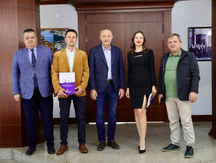 Didim Belediyesi Halk Kart Desteği İle Vatandaşların Yanında