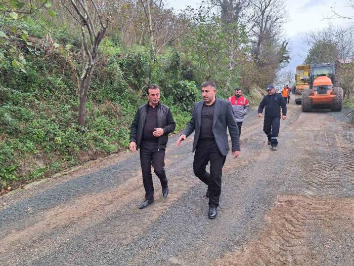 Ulubey’de Yollara Sıcak Asfalt Konforu